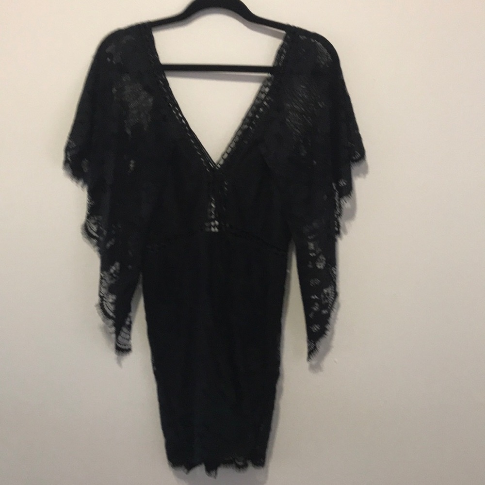 NWT Signature 8 Form Fitting Black Lace Romper